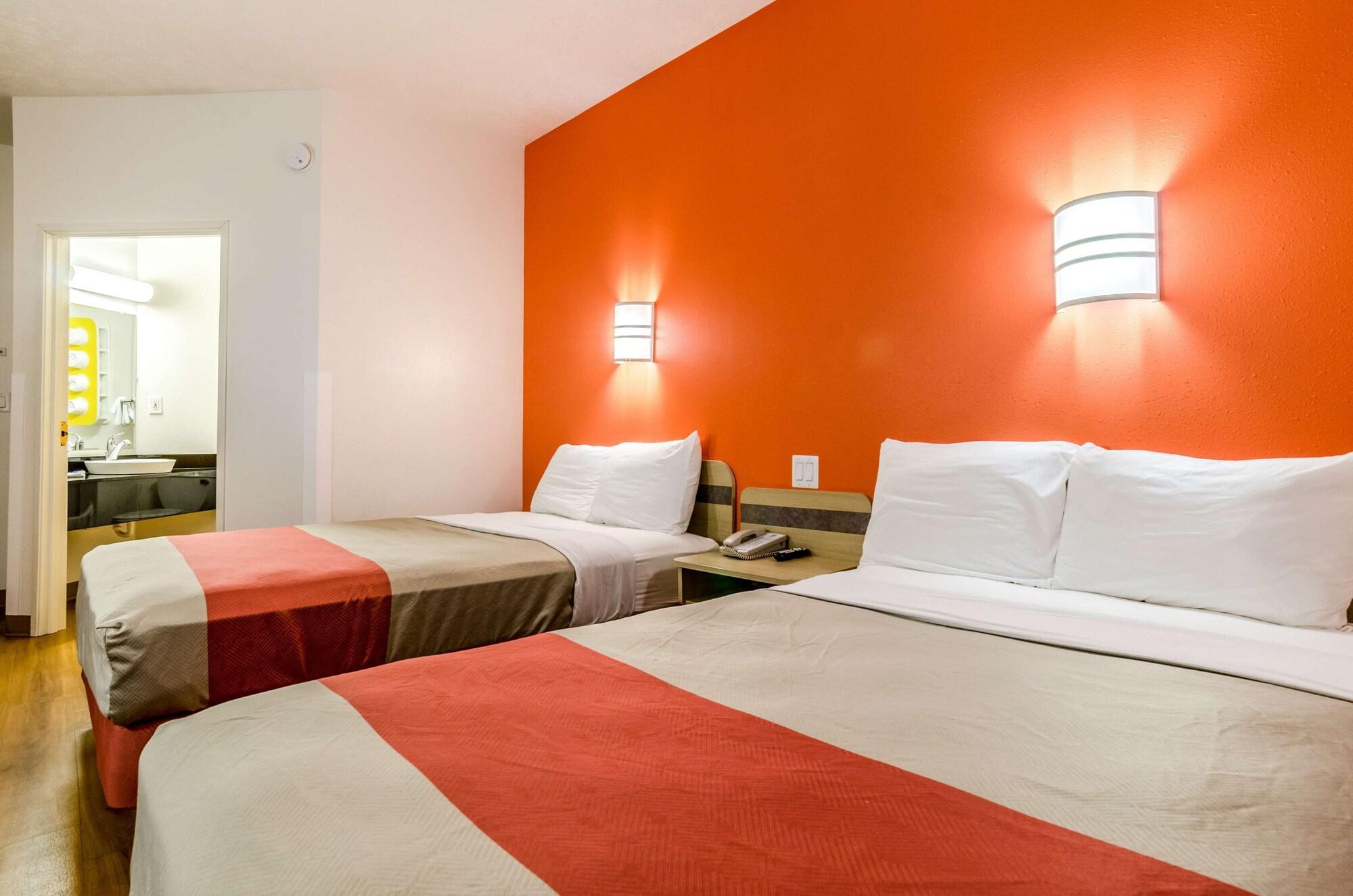 Motel 6-Kearney, Ne מראה חיצוני תמונה